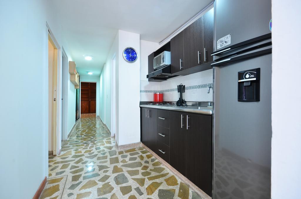 Apartamentos Amoblados Jg De La 70 Medellín Kültér fotó