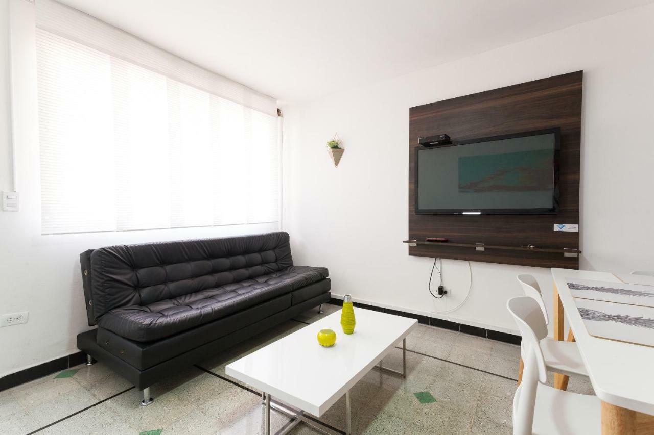 Apartamentos Amoblados Jg De La 70 Medellín Kültér fotó