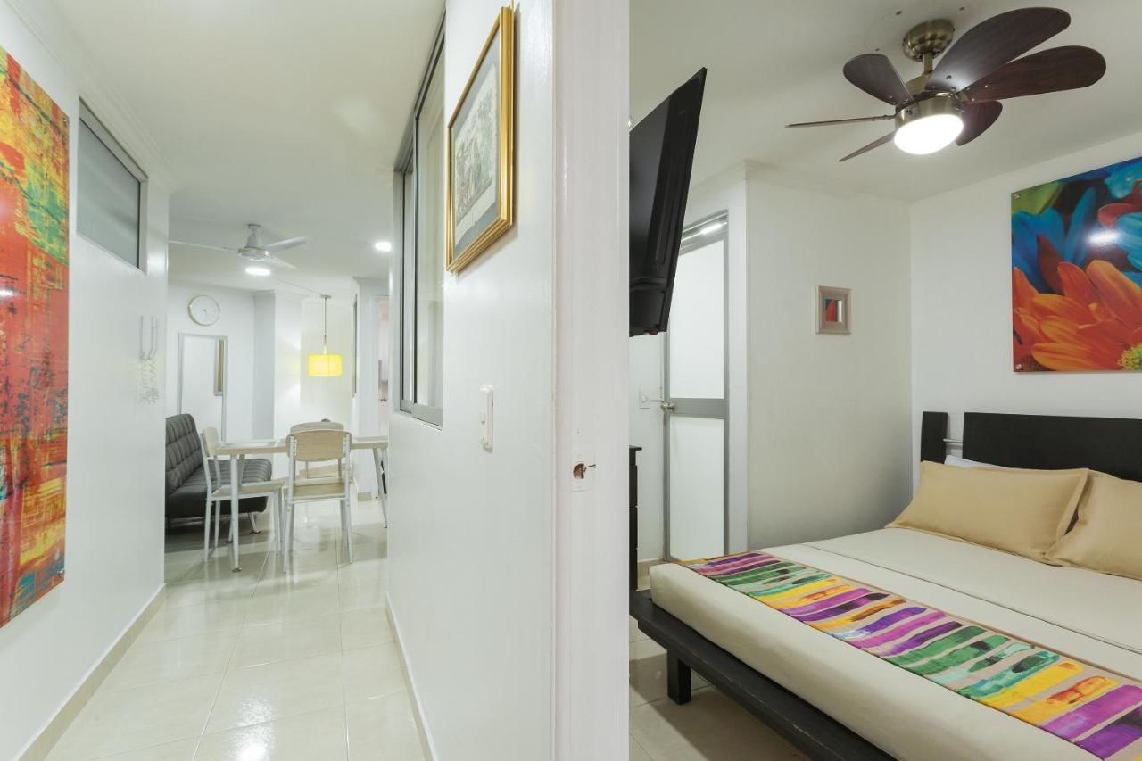 Apartamentos Amoblados Jg De La 70 Medellín Kültér fotó
